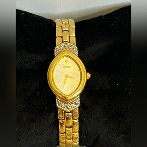 Vintage Seiko bracelet watch